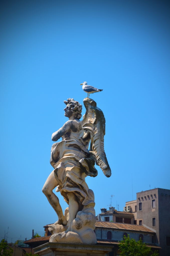 More statues with birds
