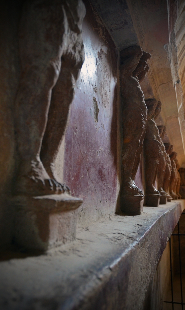 Walls inside a bath house in Pompeii